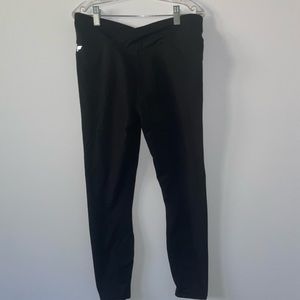 Fabletics Powerhold V-line Leggings